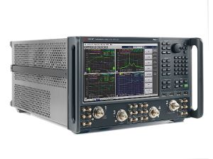Anailíseoir Líonra Úsáidte Agilent N 5244 B.